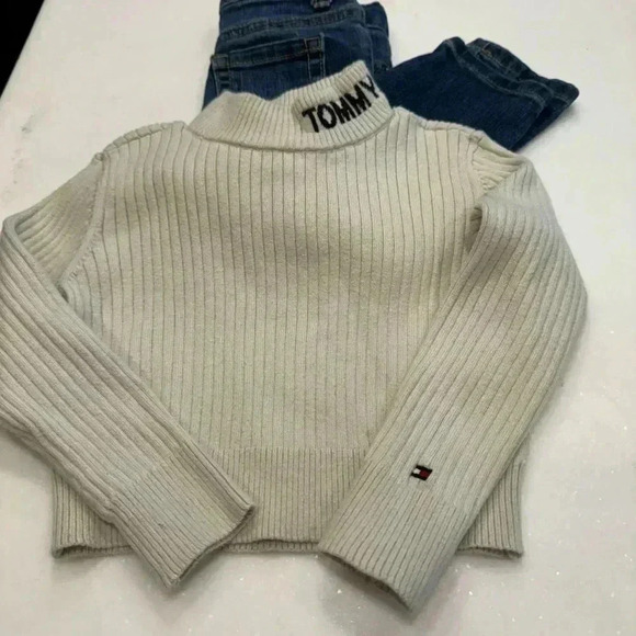 Cat & Jack jeans + Tommy Hilfiger beige moc turtle neck L/S shirt size 2T - Picture 15 of 15